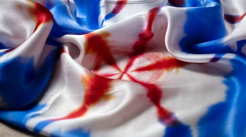 porter de la soie en hiver qui tient chaud